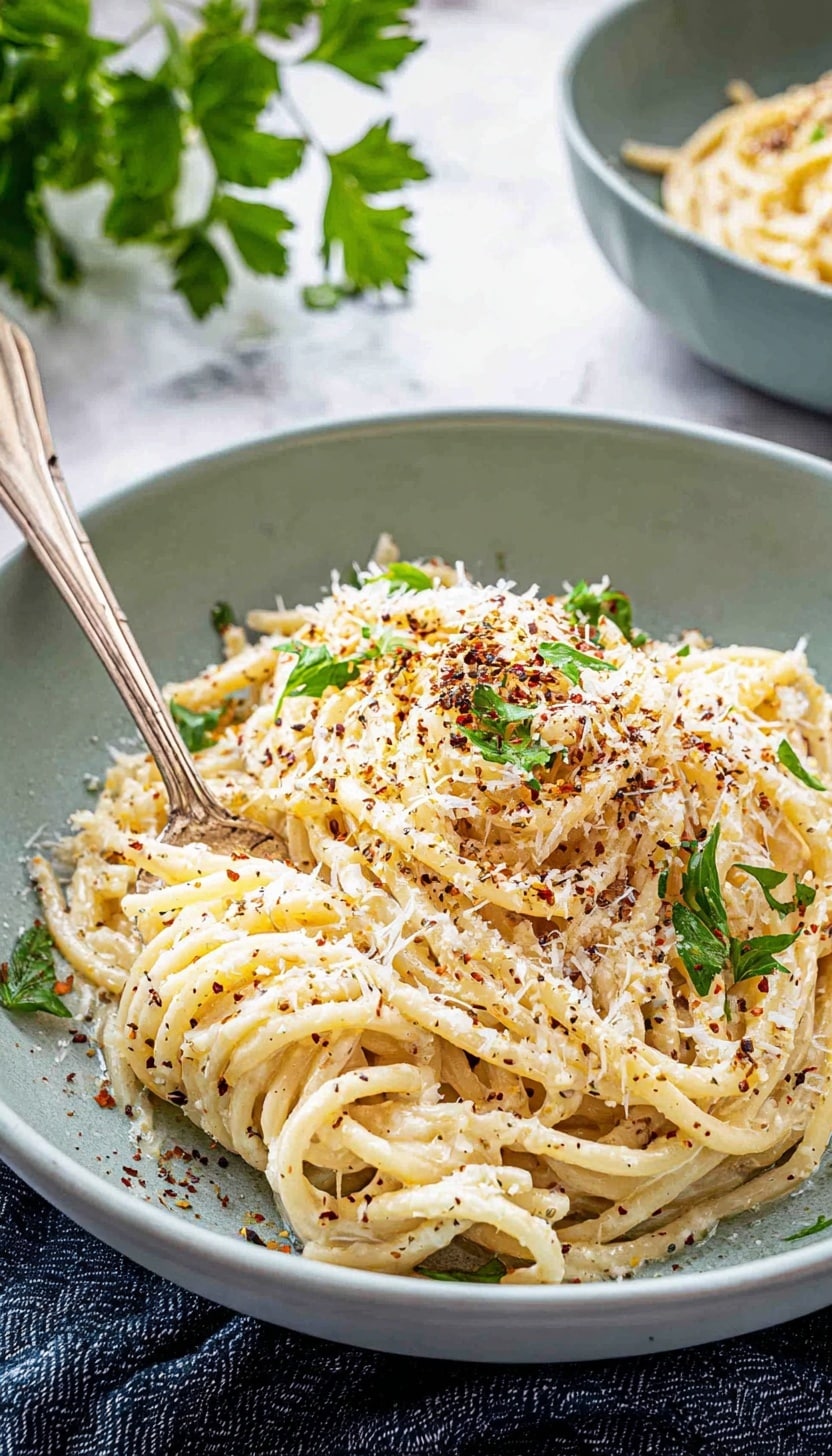 Creamy Garlic Butter Spaghetti Recipe - Recipe Image
