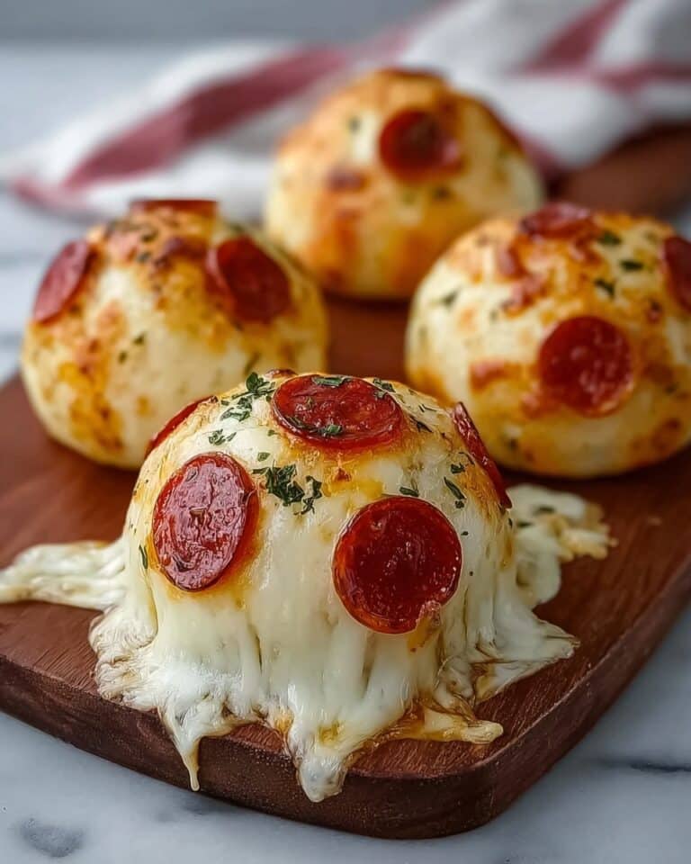 Cheesy Pepperoni Pizza Bombs Recipe