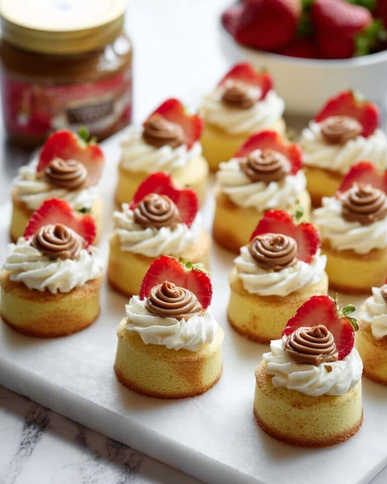 Sponge Cake with Biscoff and Cream Recipe