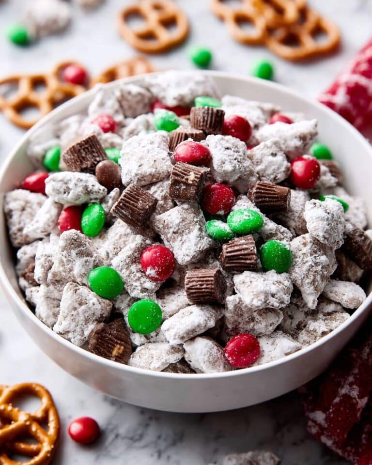Reindeer Food Recipe (Christmas Puppy Chow) Recipe